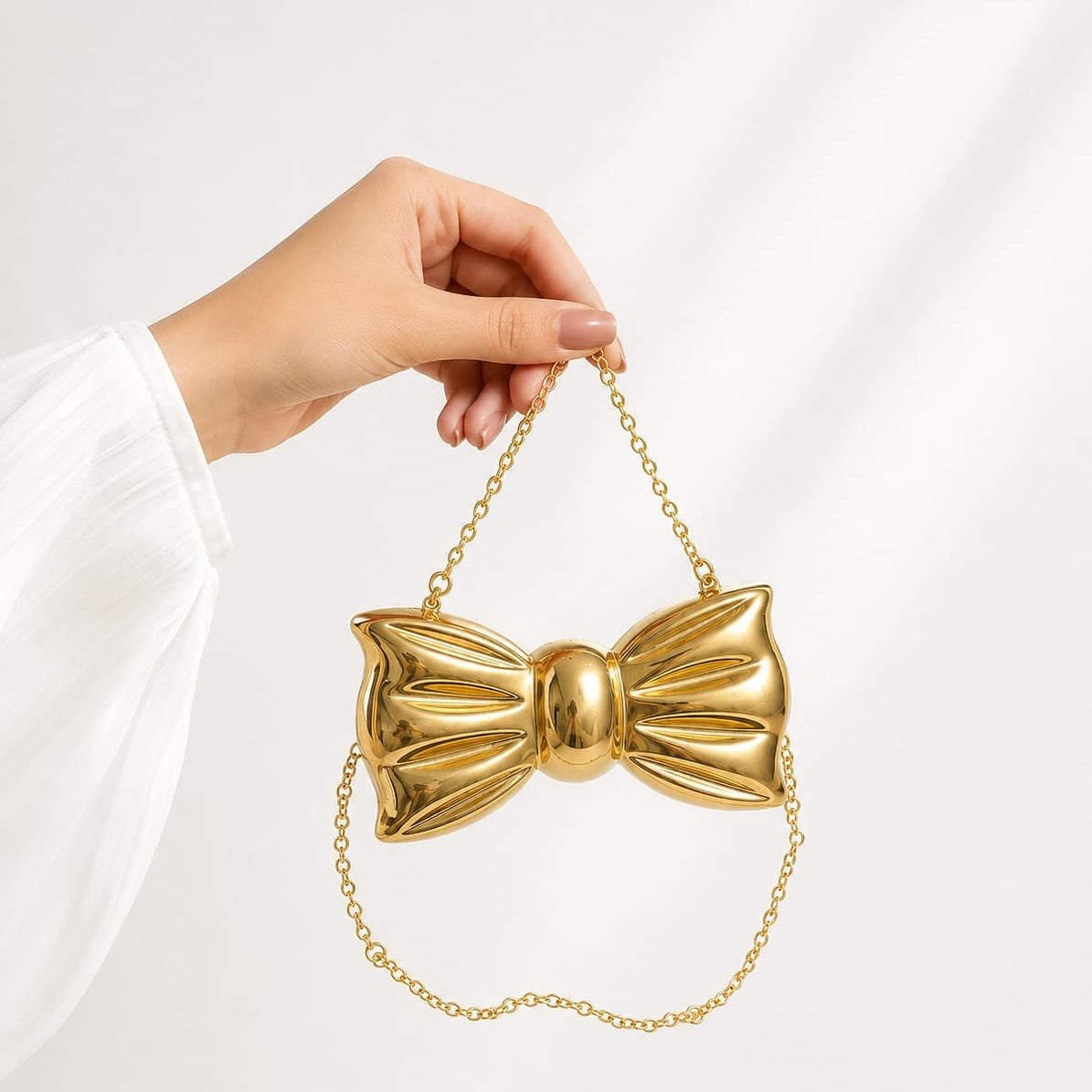 Premium Gold Bow-Shaped Mini Clutch Bag with Chain - Trendy & Chic